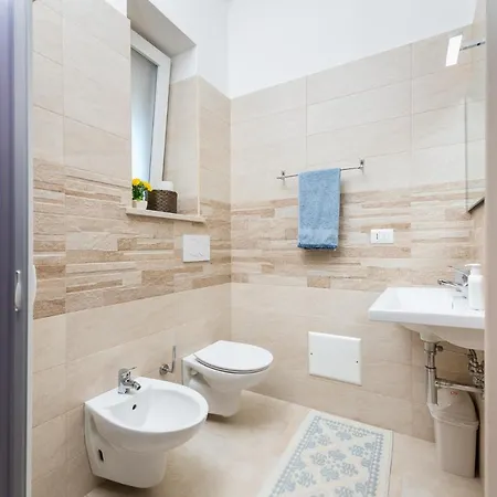 Bed & Breakfast Tramontana Tre Archi 3*