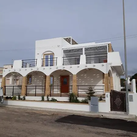 Bed and Breakfast Tramontana Tre Archi Torre Suda