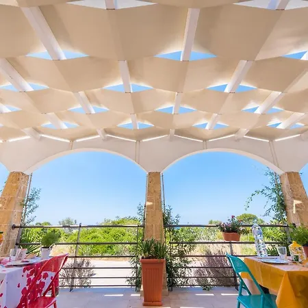 Tramontana Tre Archi Bed & Breakfast Torre Suda