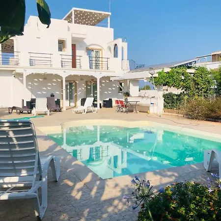 Tramontana Tre Archi Bed & Breakfast